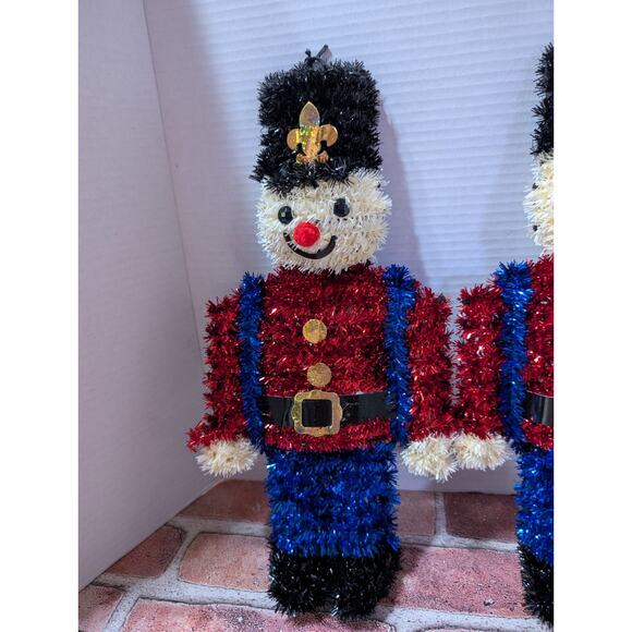 2 Holiday Home Decor Tinsel Garland Wall Nutcracker Toy Soldier 14" Tall X 7" - Picture 3 of 5